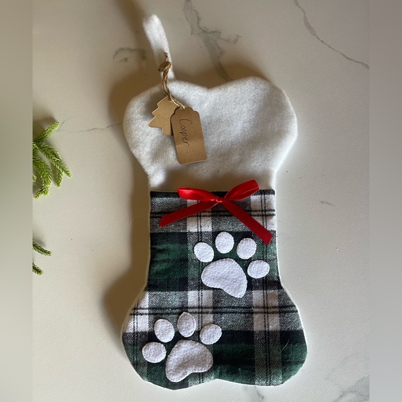 2 Christmas pet stockings - Picture 1 of 2